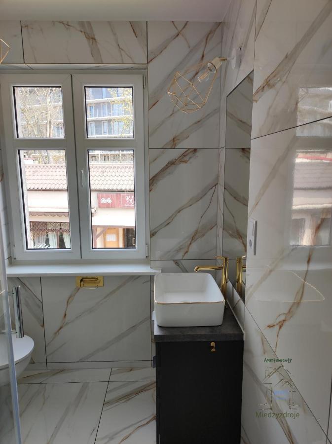 Nowe Apartamenty Na Swiatowida Vito Apartments "Centrum"Molo 5 Min Spacerem" Miedzyzdroje Ngoại thất bức ảnh